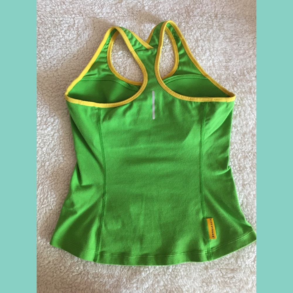 Nike Livestrong Sports Tank - Picture 3 of 5